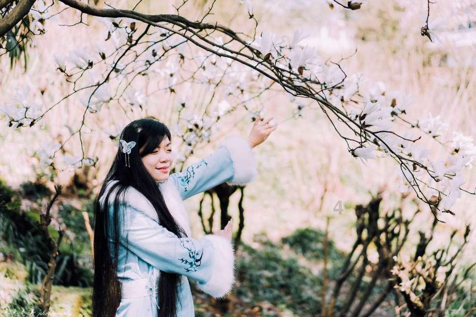 北京一美女被黄鼠狼咬住裤腿不松手,“黄大仙”的传说是如何流传开的?-你有问必答的平台